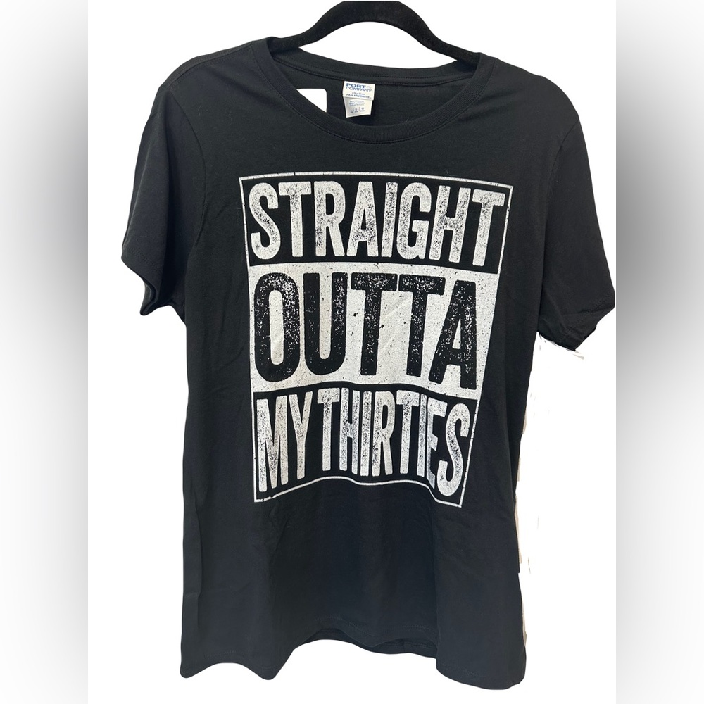 Brand New! 40th Birthday T-Shift. Great gift idea!